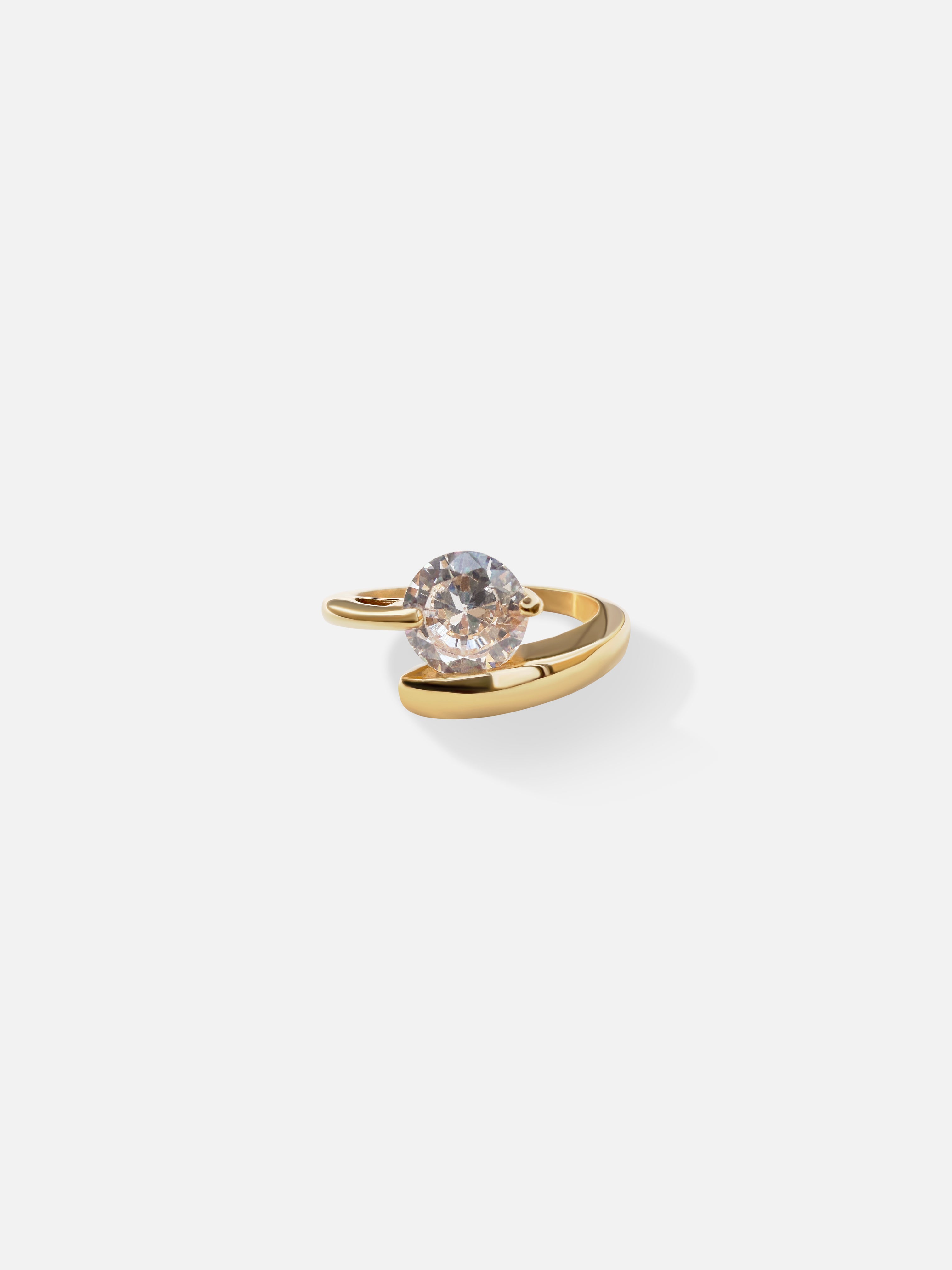 Prague Swirl Ring
