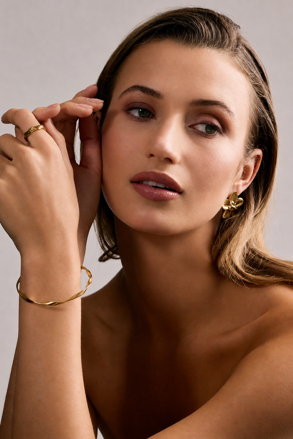 Tenerife Twist Ring in gold
